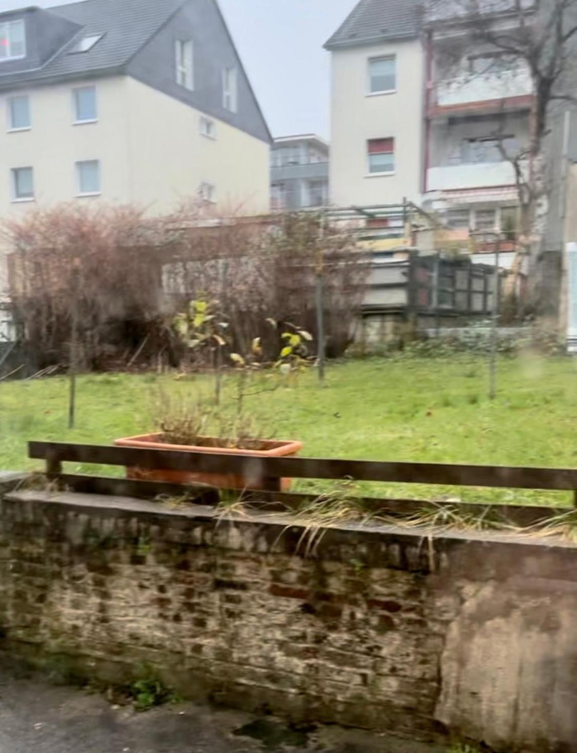 Tunnel Apartment - Nordbahntrasse, Kontaktloser Self-Check-In, Netflix Wuppertal Ngoại thất bức ảnh